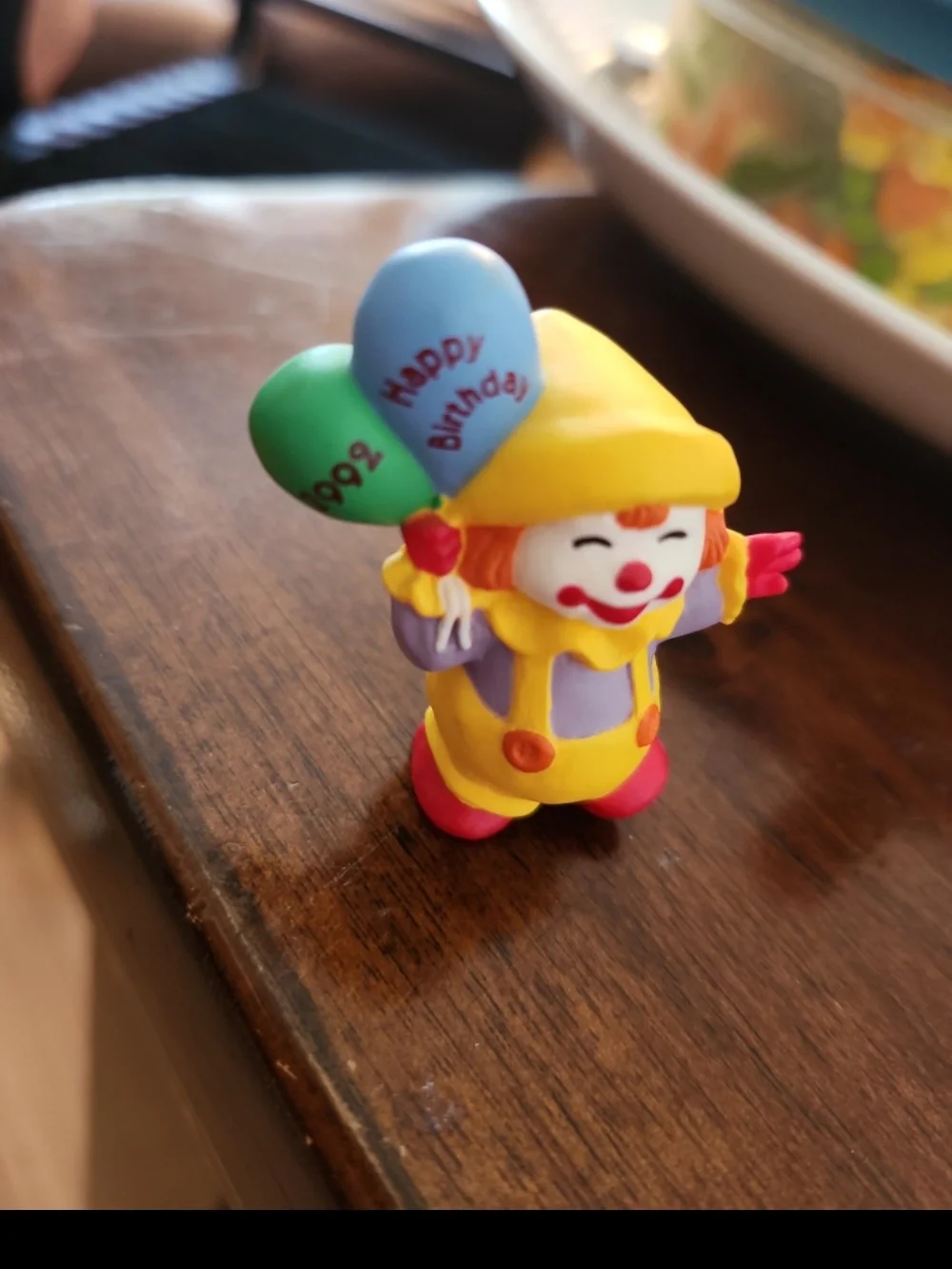 1992 Hallmark Merry Miniatures Happy Birthday Clown Miniature Figurine vintage